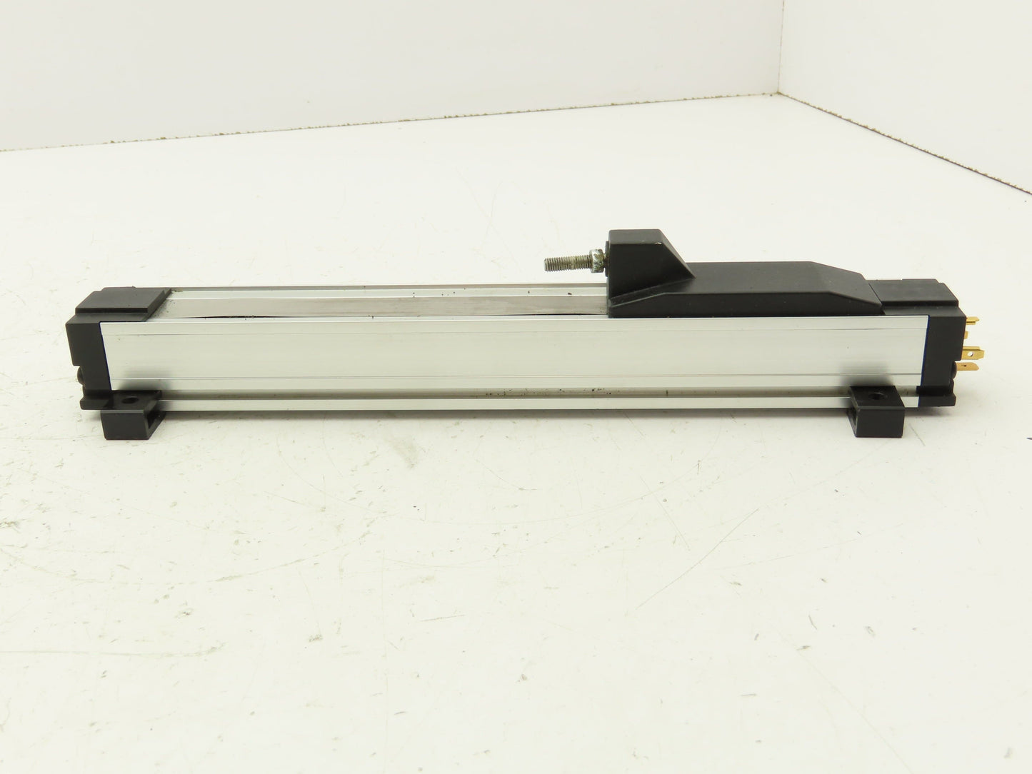 Novotechnik TLH-150 Linear Position Transducer 150mm Stroke