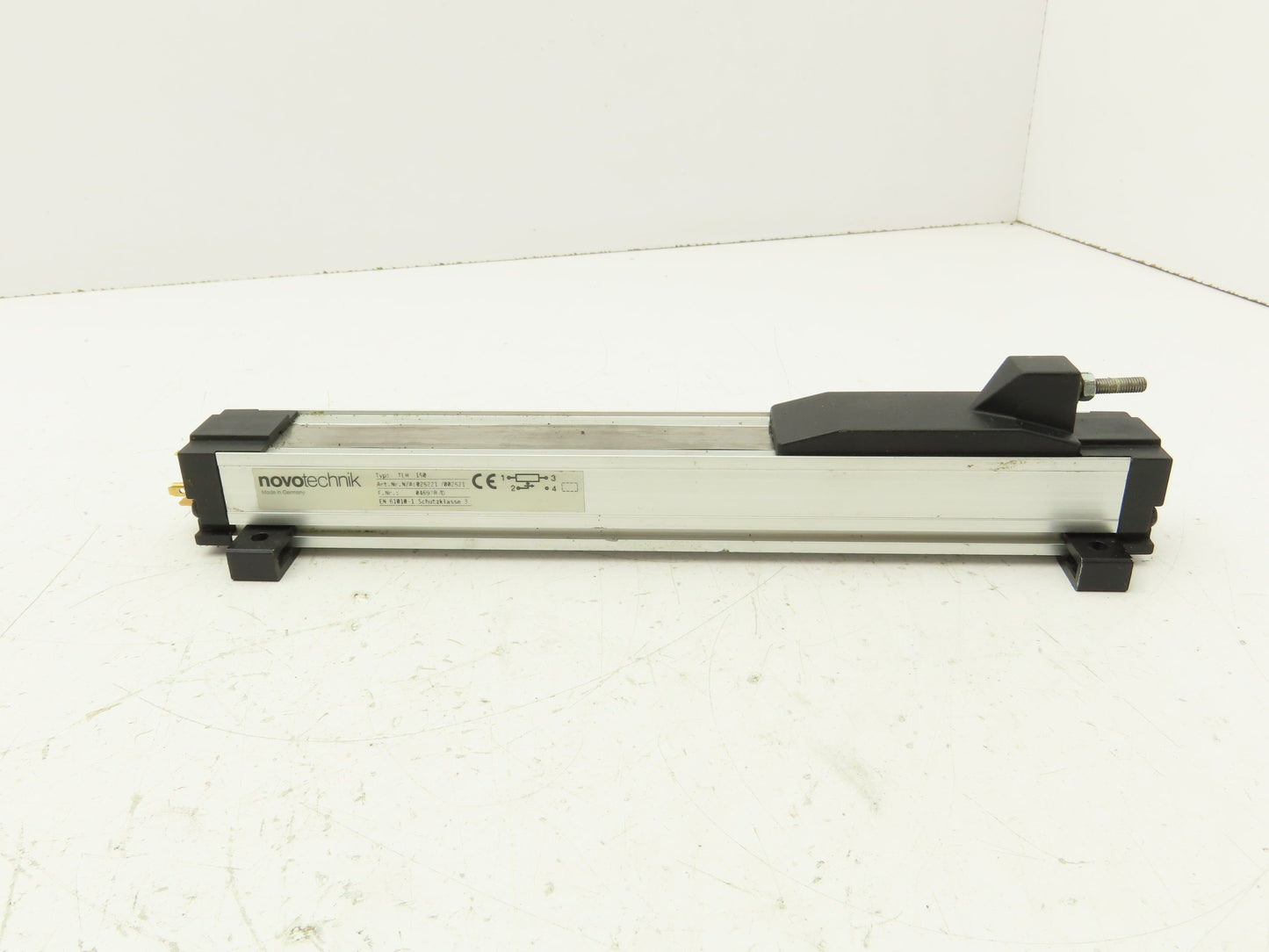 Novotechnik TLH-150 Linear Position Transducer 150mm Stroke