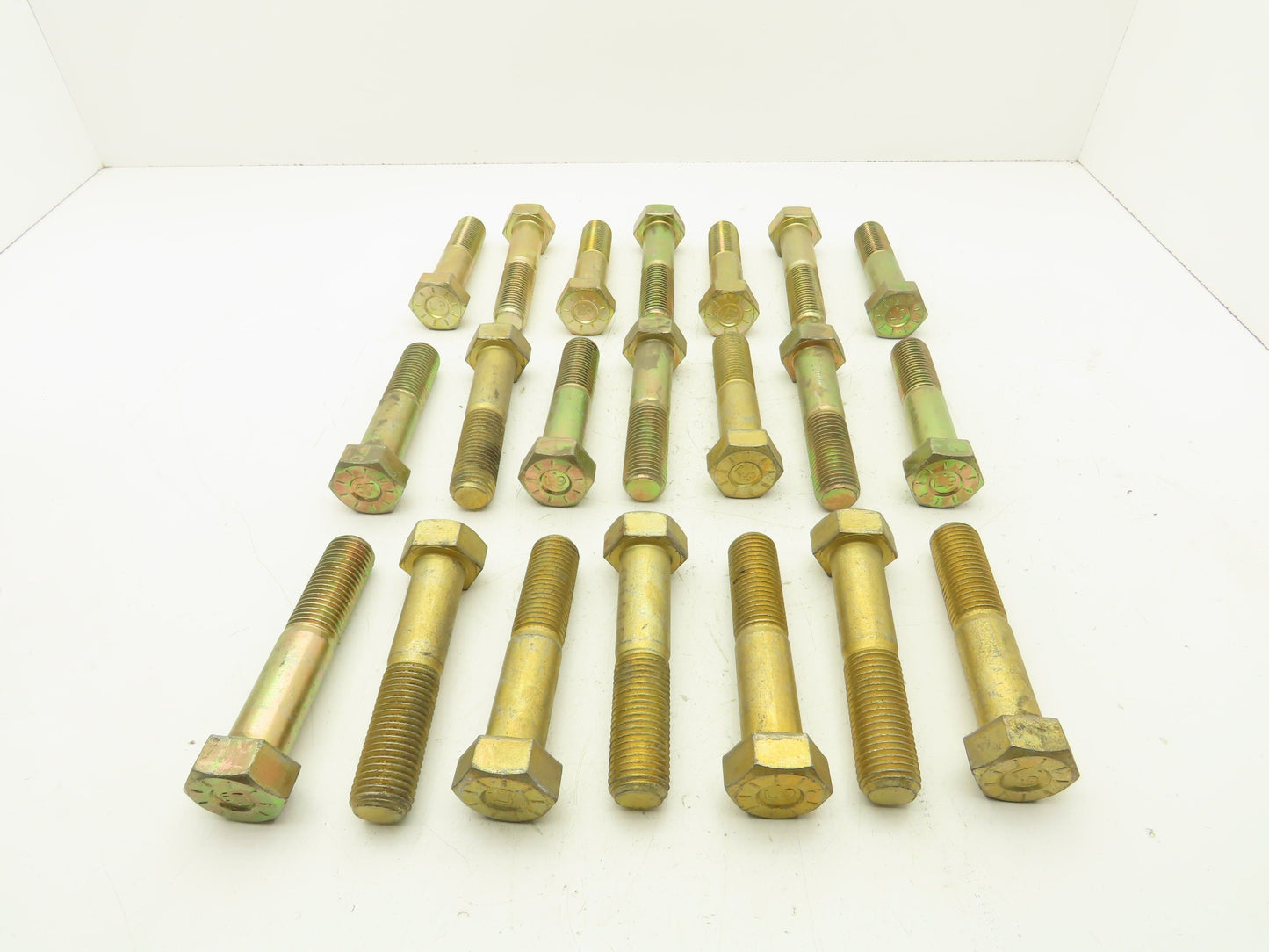 1-1/4"-7x6" Grade L9 Hex Head Cap Screw Bolt Course Thread Steel Lot Of 21