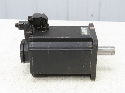 Okuma BL-MC300J-20S AC Servo Motor 6kW 2000 RPM 133V 28.6A 3PH Encoder
