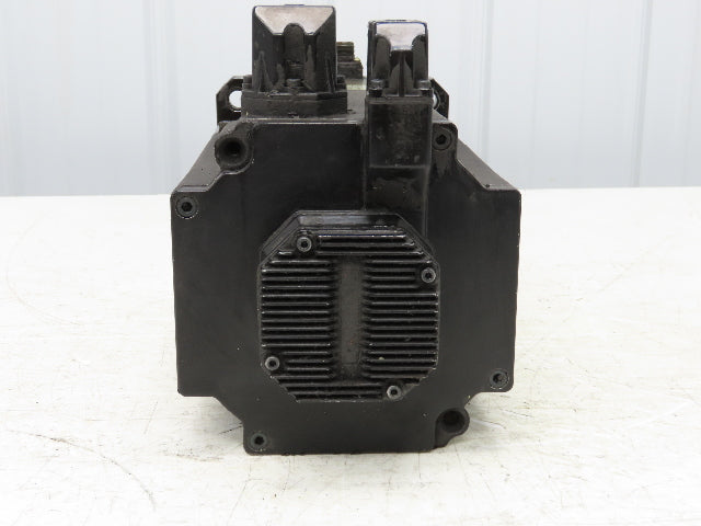 Okuma BL-MC300J-20SB AC Servo Motor 6kW 2000 RPM 133V 28.6A 3PH Encoder