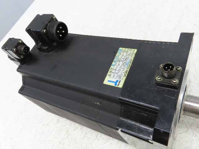 Okuma BL-MC300J-20SB AC Servo Motor 6kW 2000 RPM 133V 28.6A 3PH Encoder