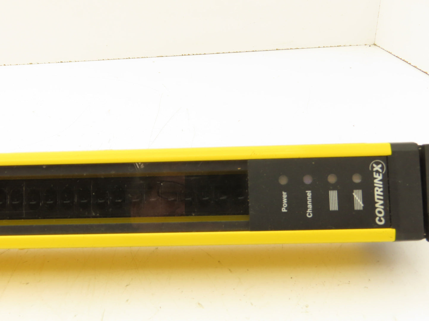 Contrinex YBB-14R4-0700-G012 Safetinex Safety Light Curtain Receiver 653mm Long