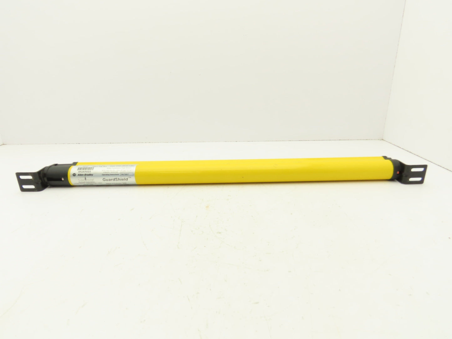 Allen Bradley R4J0640YD Guardshield Safety Light Curtain Receiver 640mm