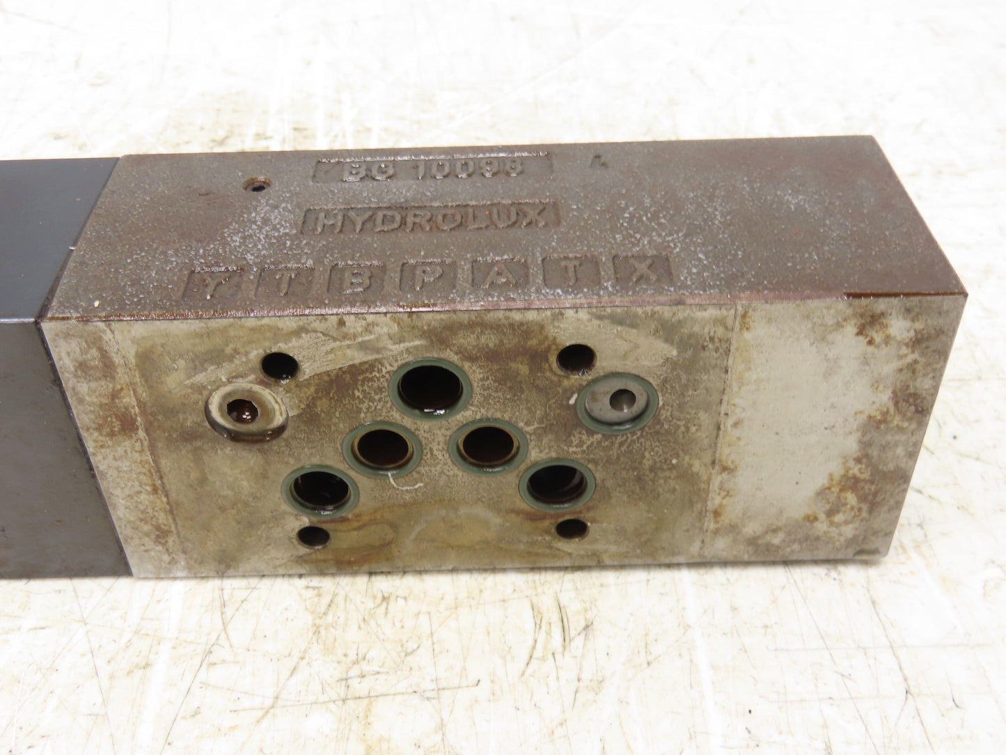 Husky Hydrolux ZFDPCMEP10PPA4EK0ZS3B/DME210 Hydraulic Proportional Valve