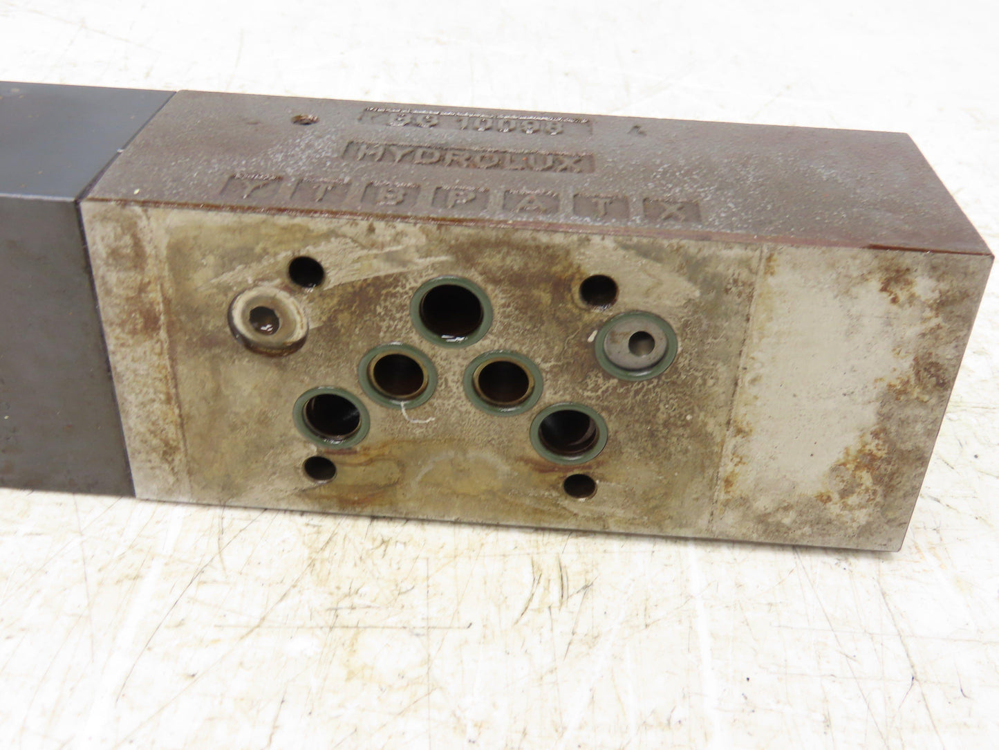 Husky Hydrolux ZFDPCMEP10PPA4EK0ZS3B/DME210 Hydraulic Proportional Valve