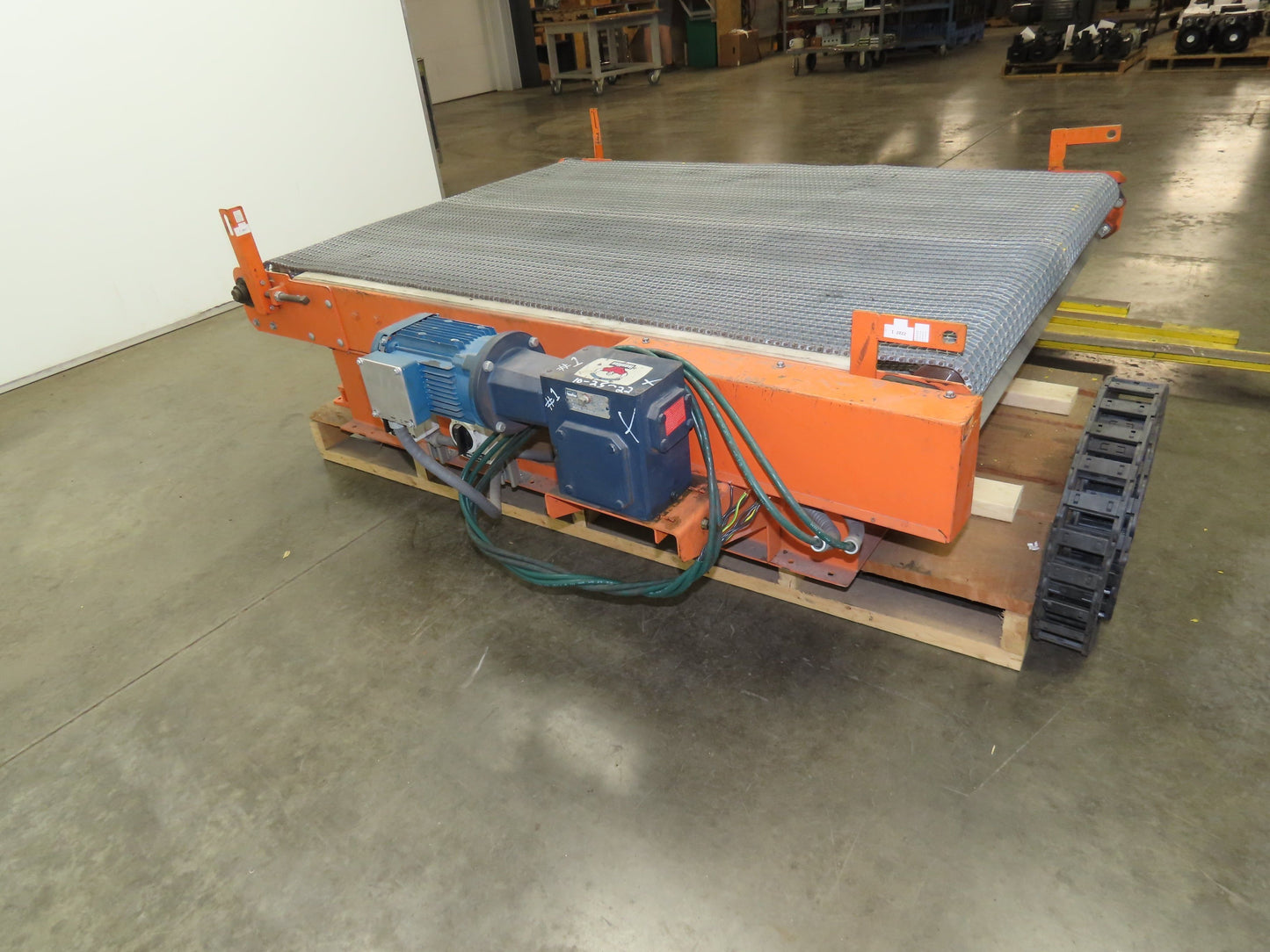 48"x 6' Steel Belt Wire Mesh Drying Conveyor 35FPM Chain Drive Shuttle Track