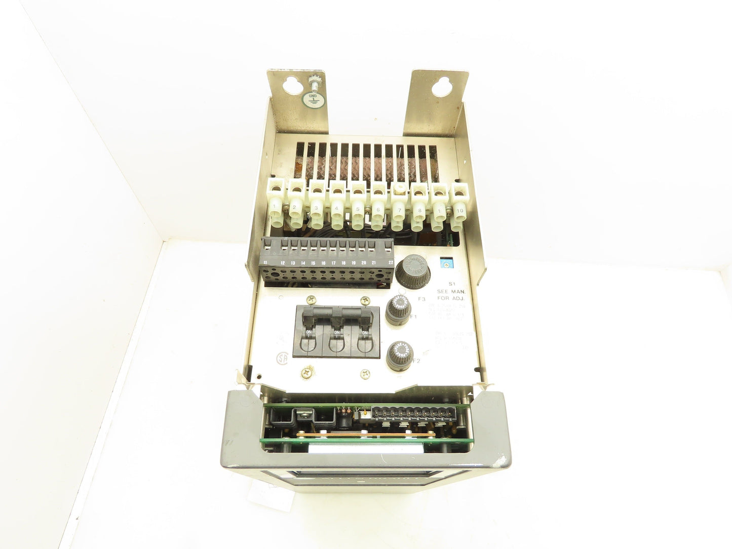 Allen Bradley 1391-DES22-DI Digital AC Servo Controller Drive 230V 3Ph 8kw