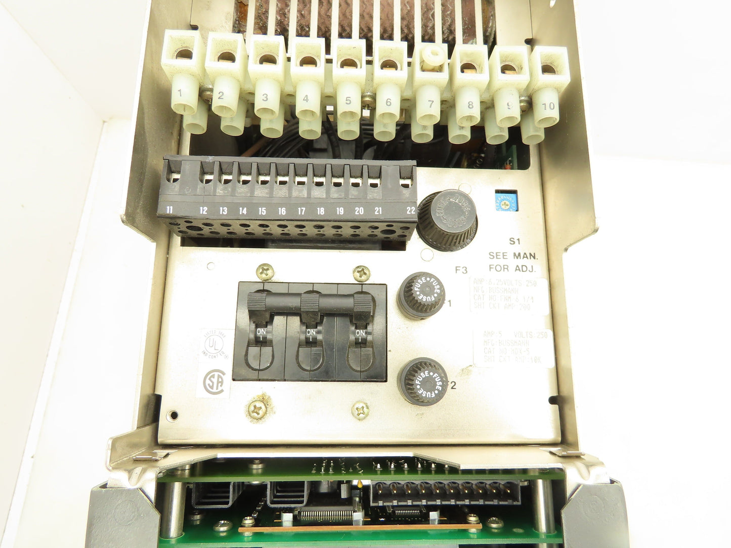 Allen Bradley 1391-DES22-DI Digital AC Servo Controller Drive 230V 3Ph 8kw