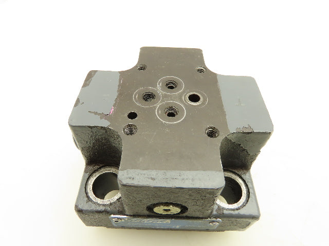 Vickers CVCS-25-W11-S2-10-A00-B12 Slip-In Cartridge Relief Valve Cover