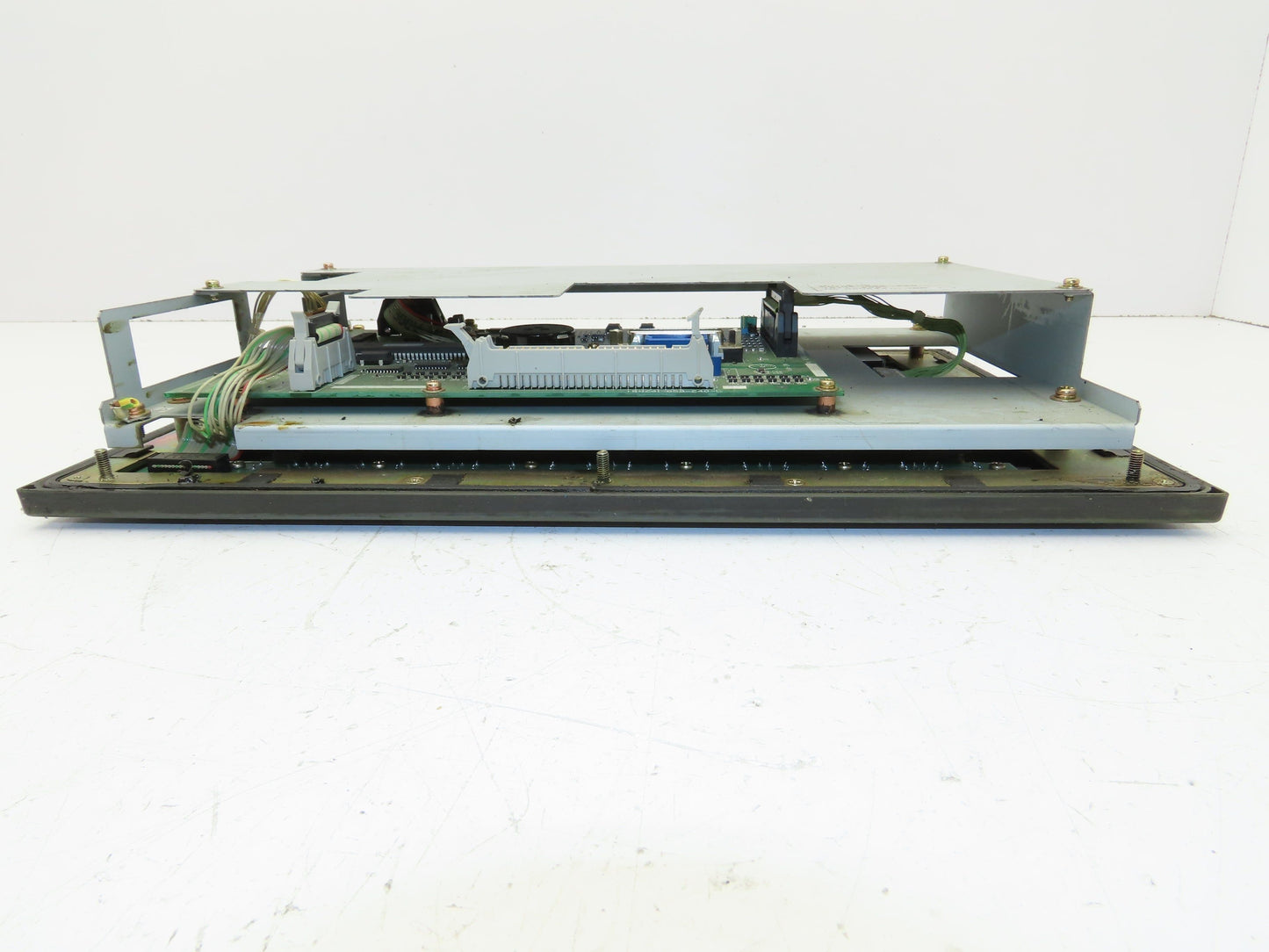 Okuma E0105-653-440 OSP-E100M HMI Touchscreen Operator Control Panel