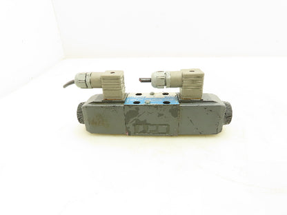 Vickers DG4V-3-6C-M-U-HL7-60 Directional Control Solenoid Valve 24VDC