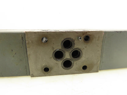 Vickers DG4V-3-6C-M-U-HL7-60 Directional Control Solenoid Valve 24VDC