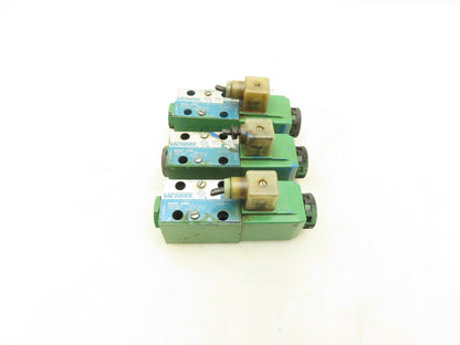 Vickers DG4V-3-2AL-M-U-HL7-60 Directional Control Solenoid Valve 24VDC  Lot of 3