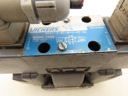 Vickers DG5S-5-2C-T-M-U-H7-21 Directional Control Solenoid Valve 24V DG4V-3-6C