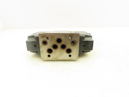 Vickers DG5S-5-2C-T-M-U-H7-21 Directional Control Solenoid Valve 24V DG4V-3-6C
