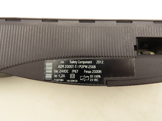 Schmersal AZM 200ST-T-1P2PW-2568 Safety Door Latch Interlock Solenoid