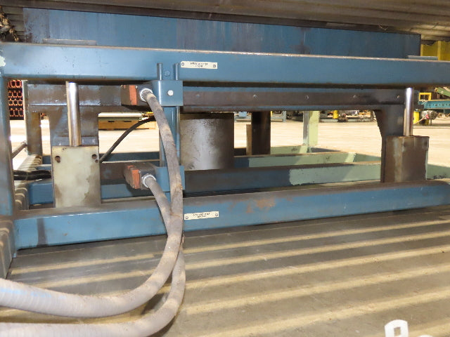 57"x 7' 6" Chain Drive Pallet Conveyor 2.5" Roller 50"BF w/Pneumatic Load Lifter