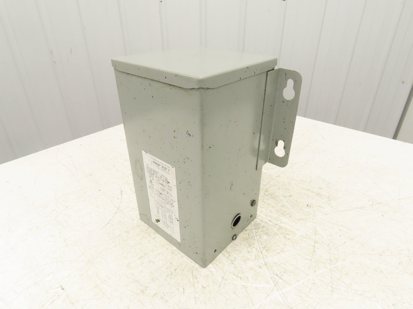 Sola Hevi-Duty HS5F3AS Transformer 3kva 1PH 240/480HV 120/240LV Type 3R
