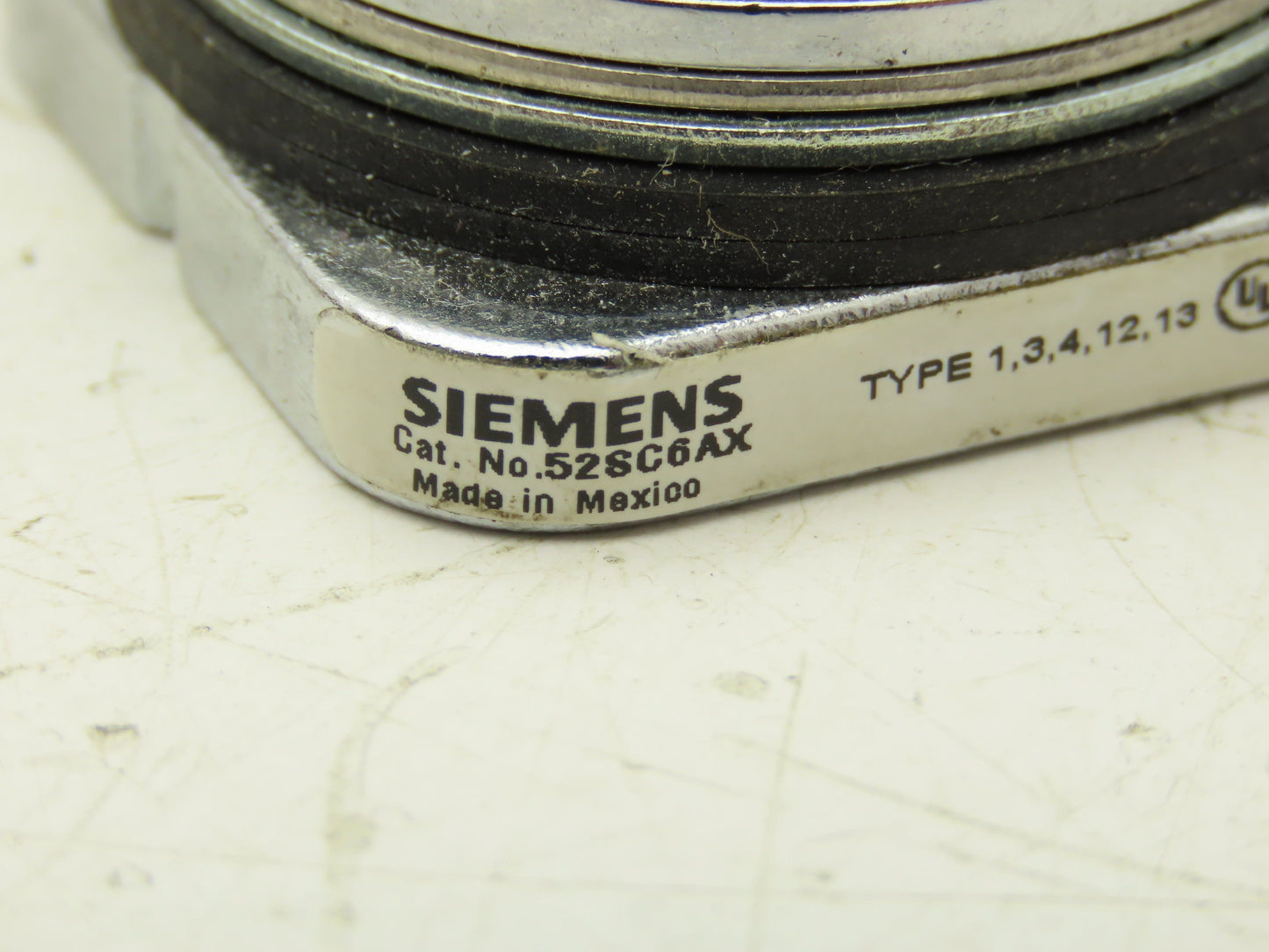 Siemens 52SC6AX Oil Tight 2 Position Key Selector Operator Switch