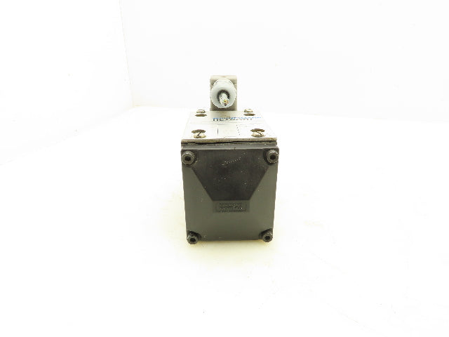 Rexroth 3WE 10 A31/CG24N9Z4 Directional Control Solenoid Valve 24VDC