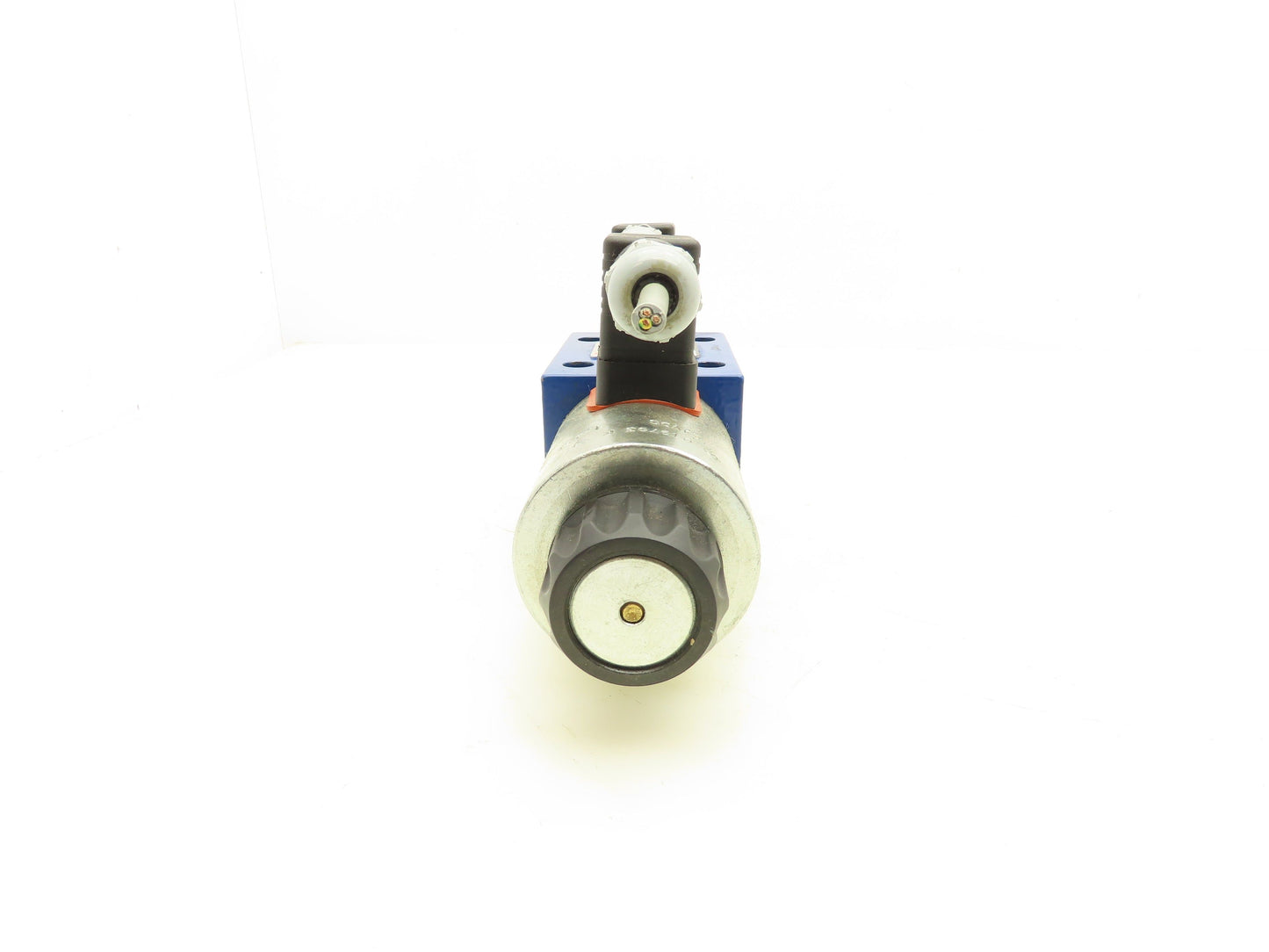 Rexroth 4WE10W33/CG24N9K4 Directional Control Solenoid Valve 24VDC R900934309