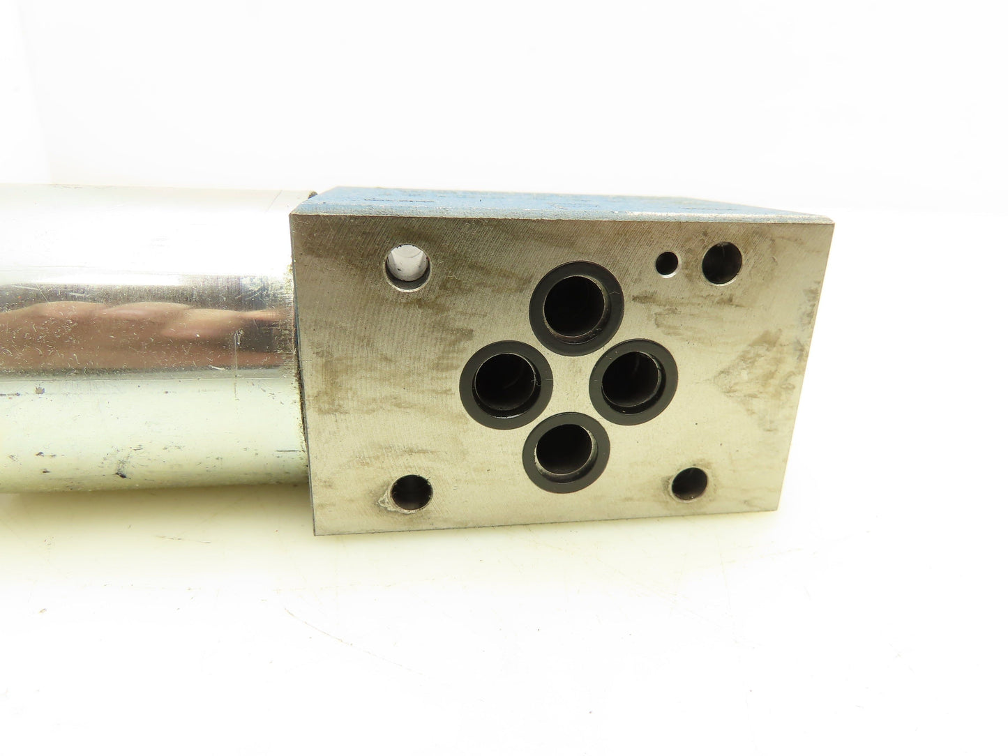 Rexroth 3WE 6 A62/EG24N9K4 Directional Control 3/2 Solenoid Valve 24VDC