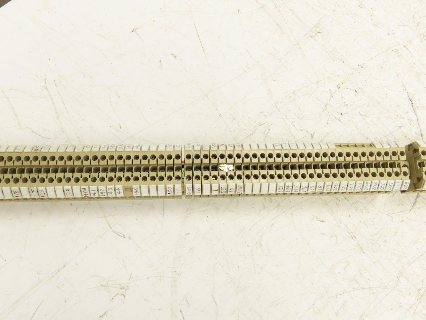 Weidmuller SAK 4 Terminal Block Tan 800V 4mm 55" DIN Rail Lot of 190