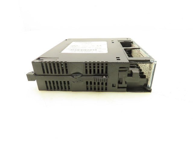 GE Fanuc IC693MDL940J PLC Output Relay Module 2A 16Pt
