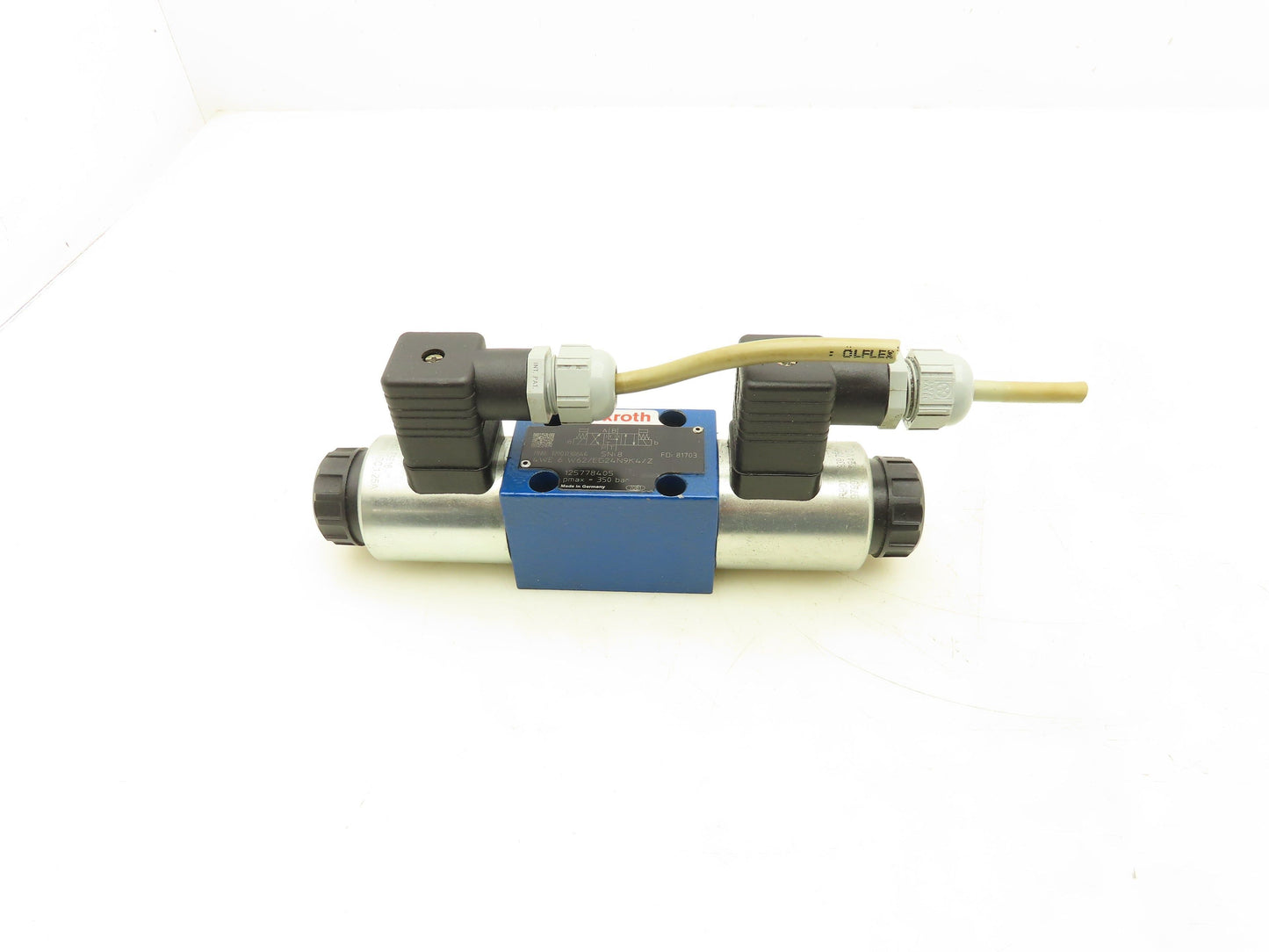 Rexroth 4WE 6 W62/EG24N9K4/Z Directional Control Solenoid Valve 24V 4/3 D03 NG6