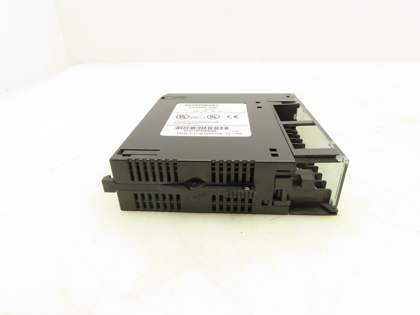 GE Fanuc IC693MDL340E PLC Output Module 120V 16Pt