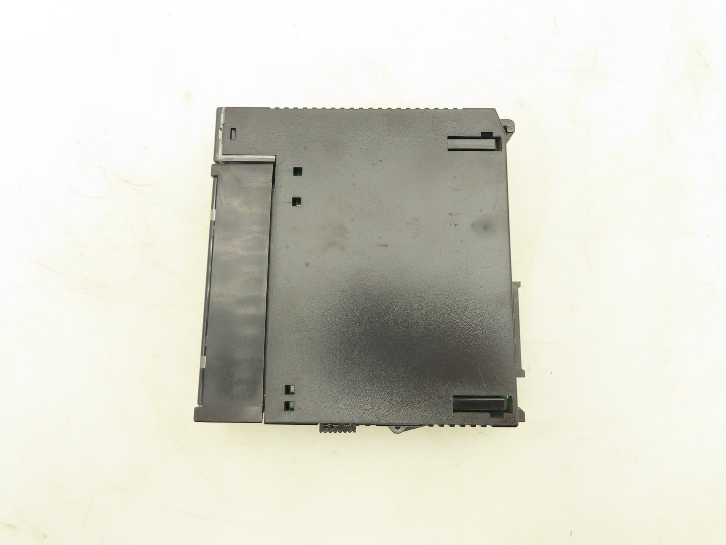 GE Fanuc IC693MDL340E PLC Output Module 120V 16Pt