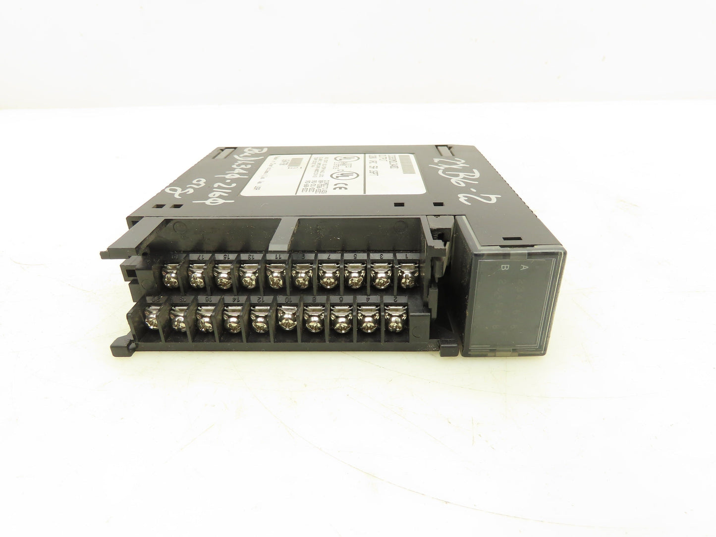GE Fanuc IC693MDL340D PLC Output Module 120VAC 0.5A 16pt Lot of 2