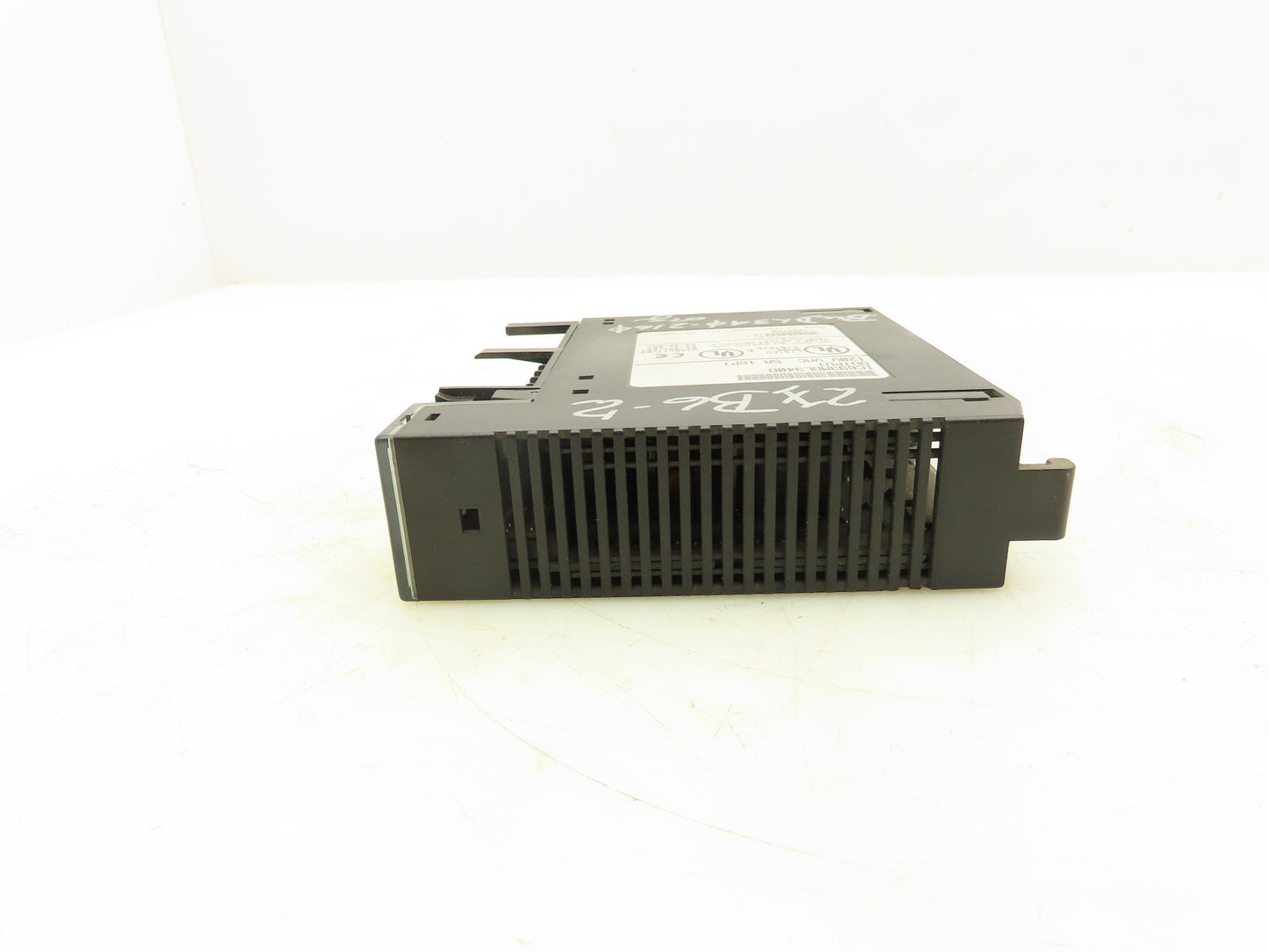 GE Fanuc IC693MDL340D PLC Output Module 120VAC 0.5A 16pt Lot of 2