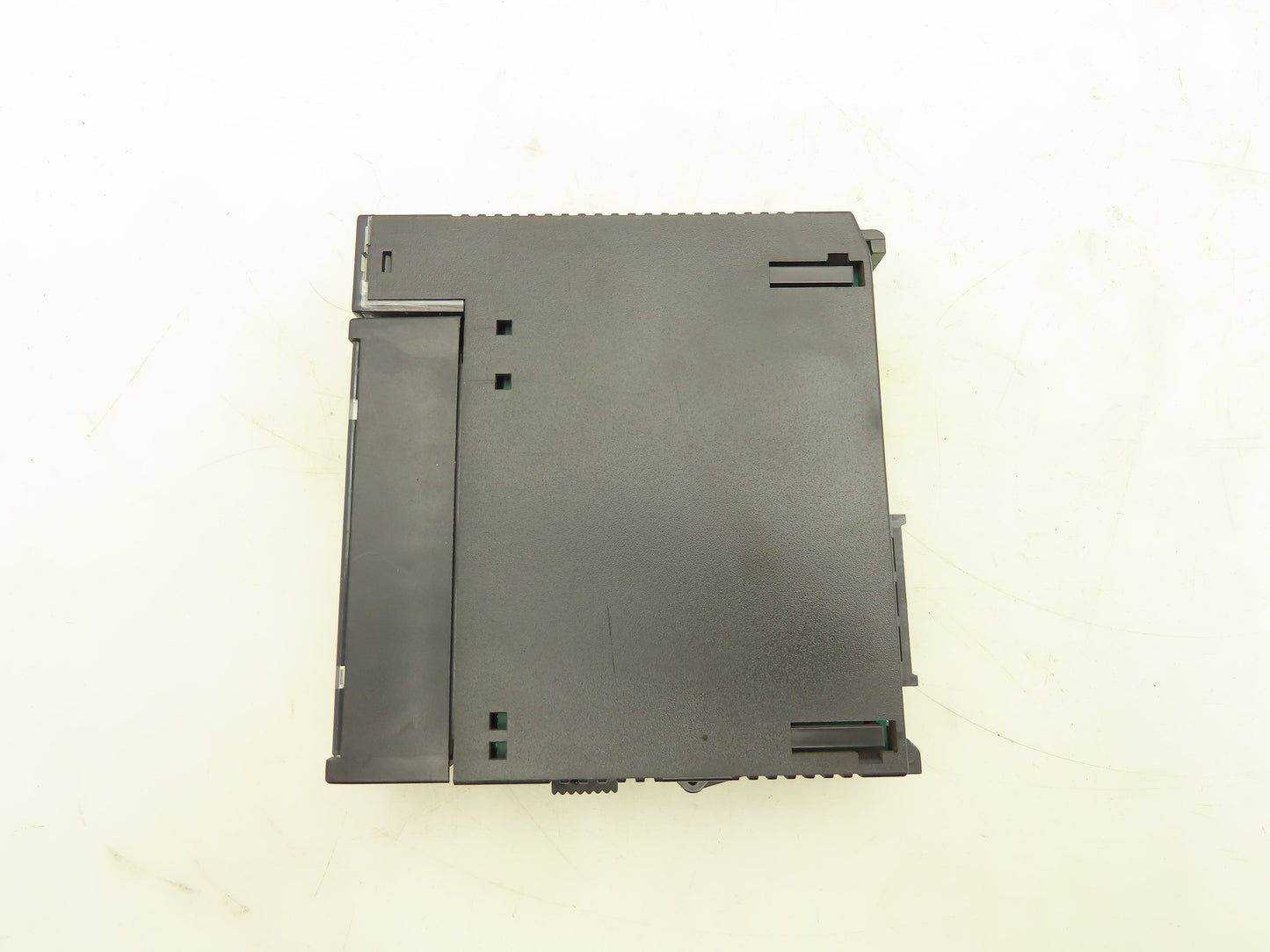 GE Fanuc IC693MDL340G PLC Output Relay Module 120V 0.5A 16Pt