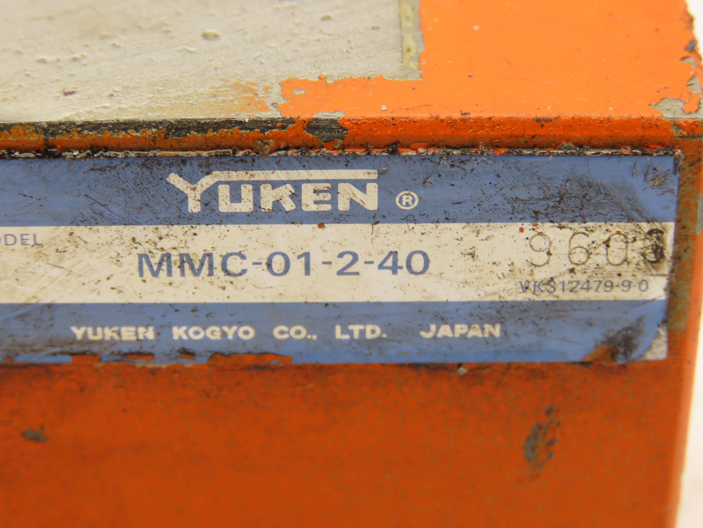 Yuken MMC-01-2-40 Hydraulic Modular Valve Base Plate 2-Station D03 Manifold