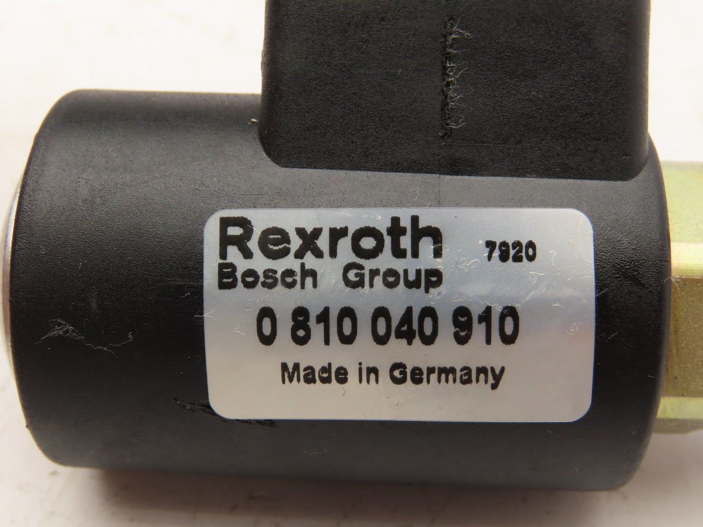 Bosch Rexroth 0 810 040 910 Directional Cartridge Poppet Valve 24VDC Solenoid