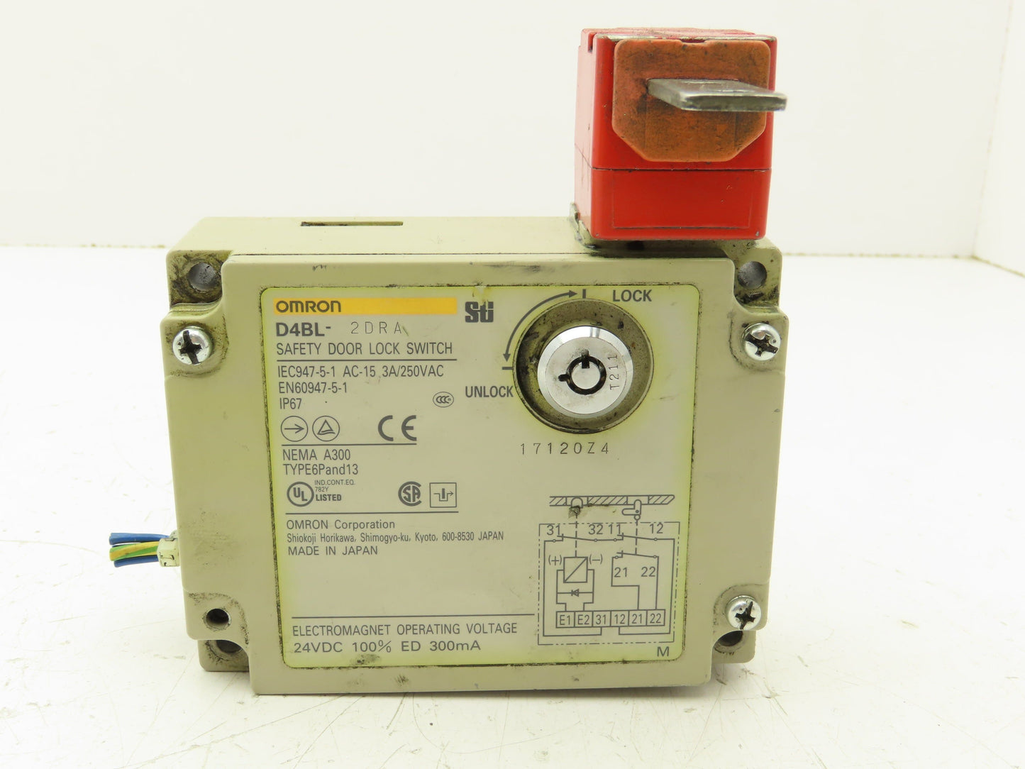 Omron D4BL-2DRA Solenoid Interlock Safety Door Switch 24VDC