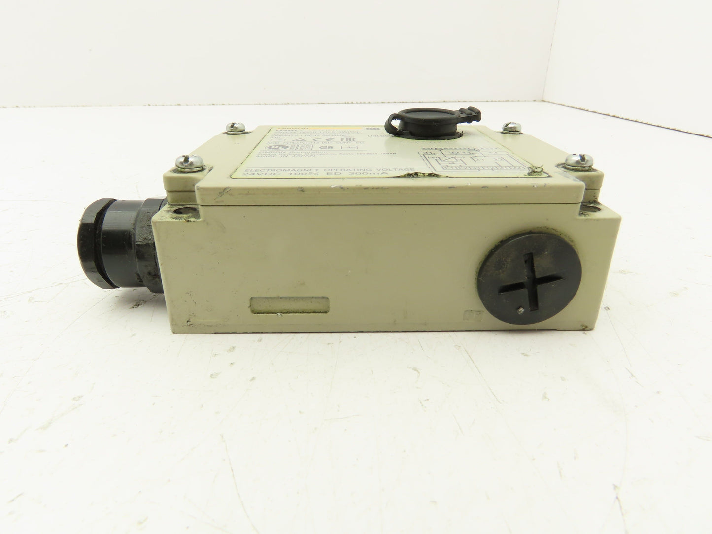 Omron D4BL-2DRG Solenoid Interlock Safety Door Switch 24VDC