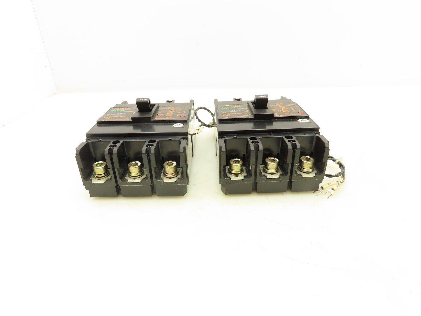 Fuji Electric EA203B Auto Circuit Breaker 200A 3 Pole Lot of 2