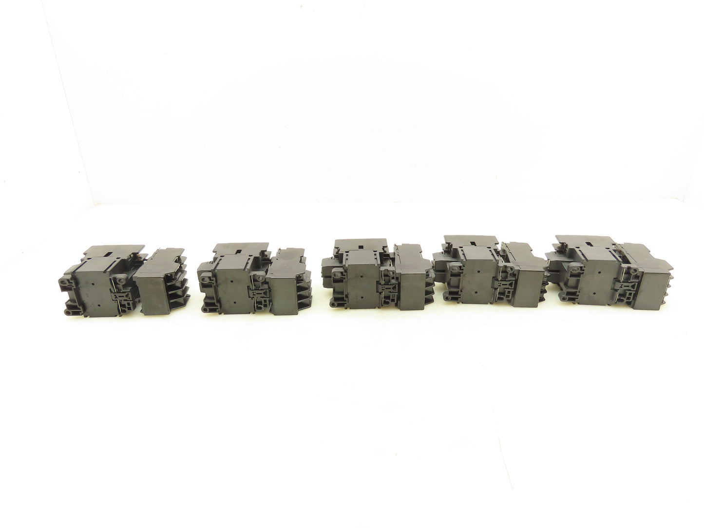 Fuji Electric SC-05 Magnetic Contactor Thermal Overload Relay 120V Coil Lot of 5