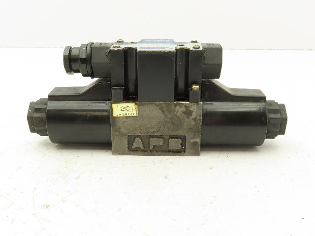 Tokimec DG4V-3-2C-M-P7-H-7-52 Directional Control Solenoid Valve 4/3 24V