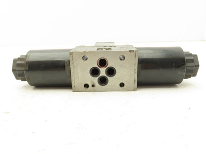 Tokimec DG4V-3-2C-M-P7-H-7-52 Directional Control Solenoid Valve 4/3 24V