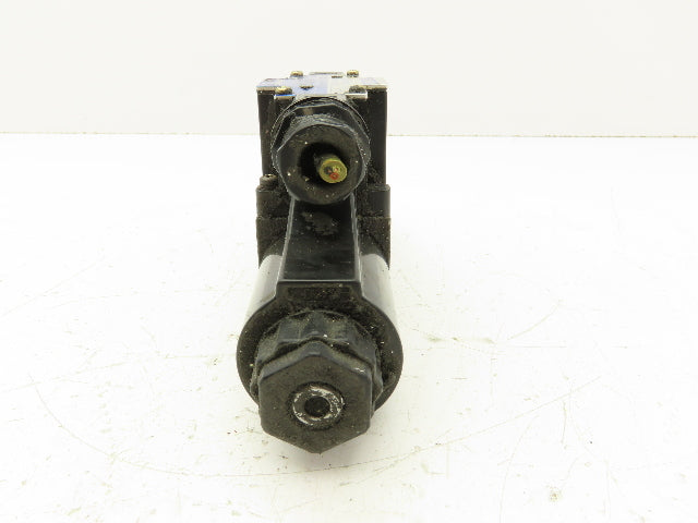 Tokimec DG4V-3-7C-M-P7-H-7-52 Directional Control Solenoid Valve 4/3 24V
