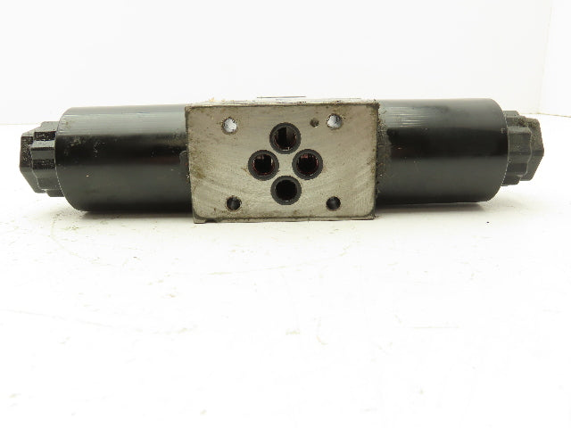 Tokimec DG4V-3-7C-M-P7-H-7-52 Directional Control Solenoid Valve 4/3 24V