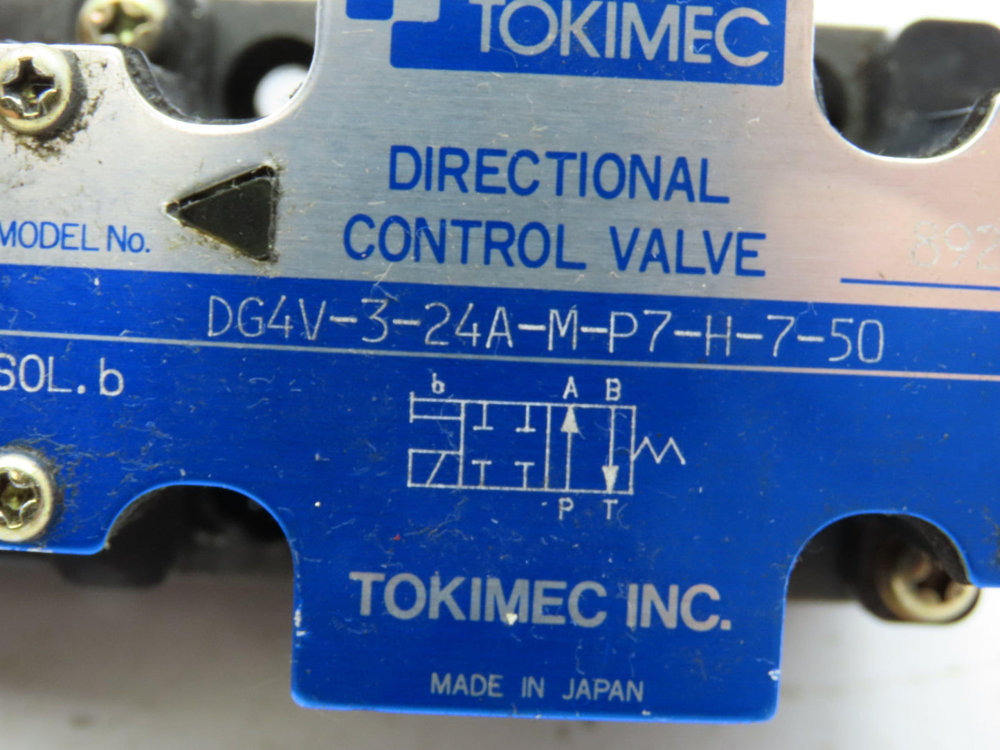 Tokimec DG4V-3-24A-M-P7-H-7-50 Directional Control Single Solenoid Valve 4/2 24V