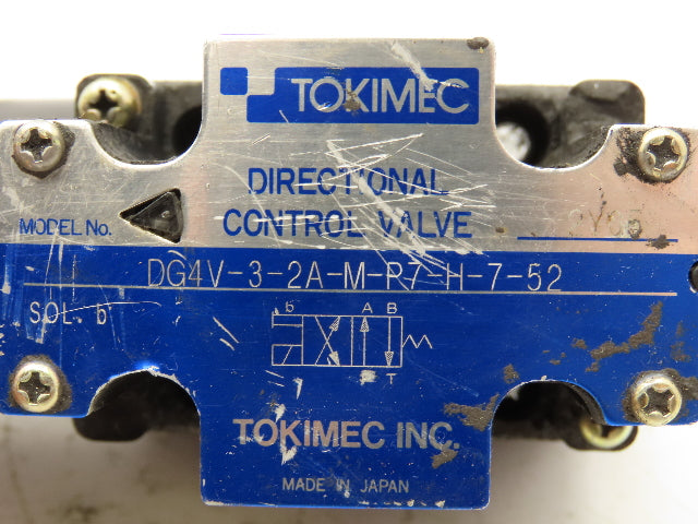 Tokimec DG4V-3-2A-M-P7-H-7-52 Directional Control Single Solenoid Valve 4/2 24V
