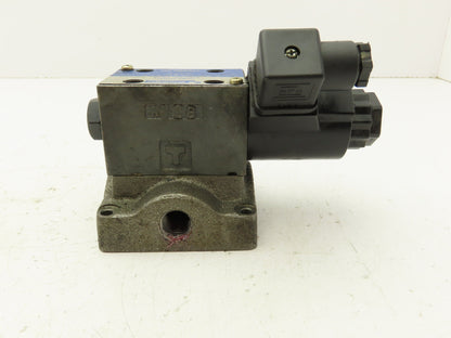 Tokimec DG4V-3-2A-M-U1-H-7-52 Directional Valve w/4-Port D03 Hydraulic Manifold