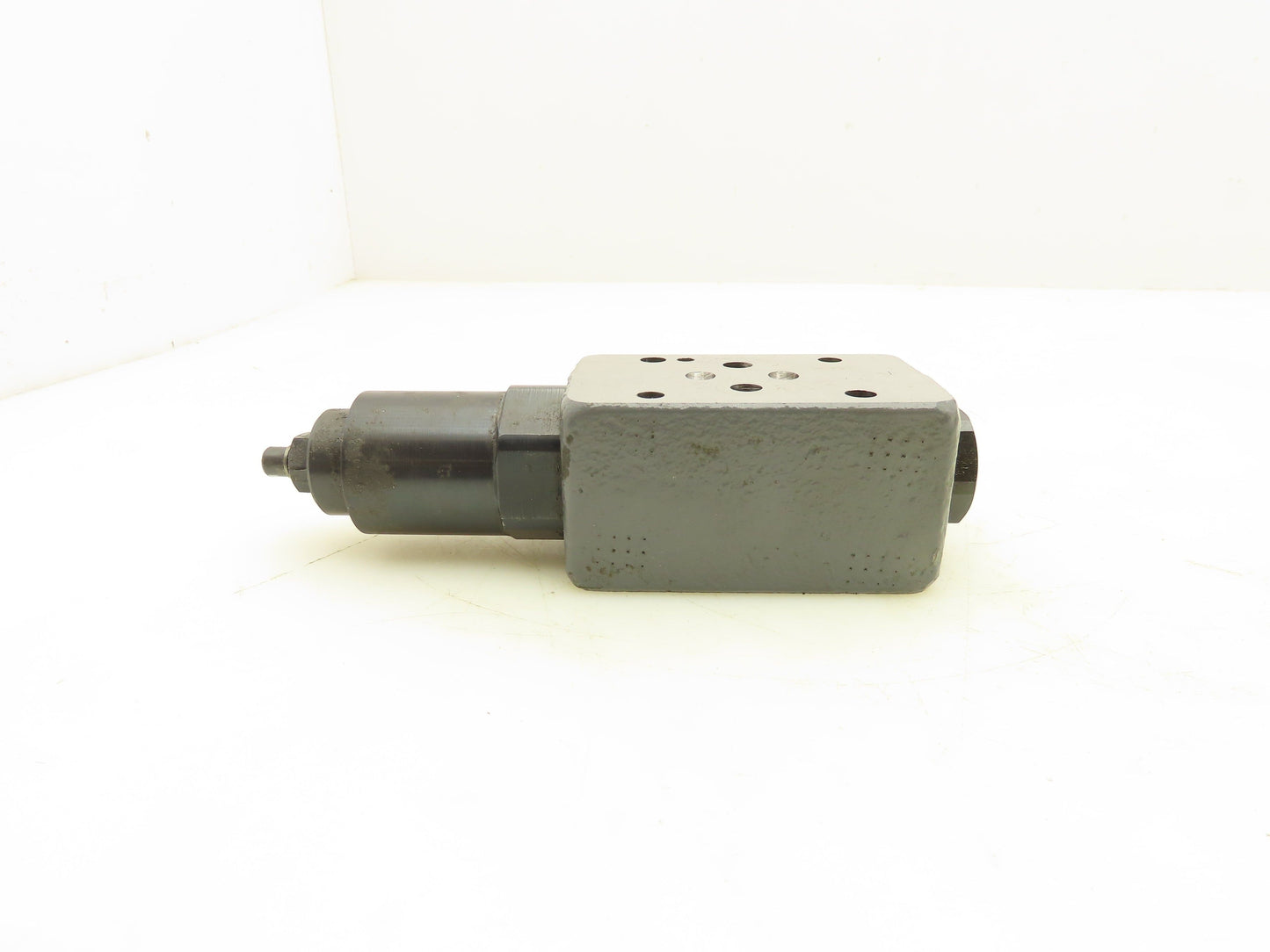 Tokimec TGMX2-3-PP-BW-G-50 Hydraulic Reducing Relief Valve Sandwich Plate D03