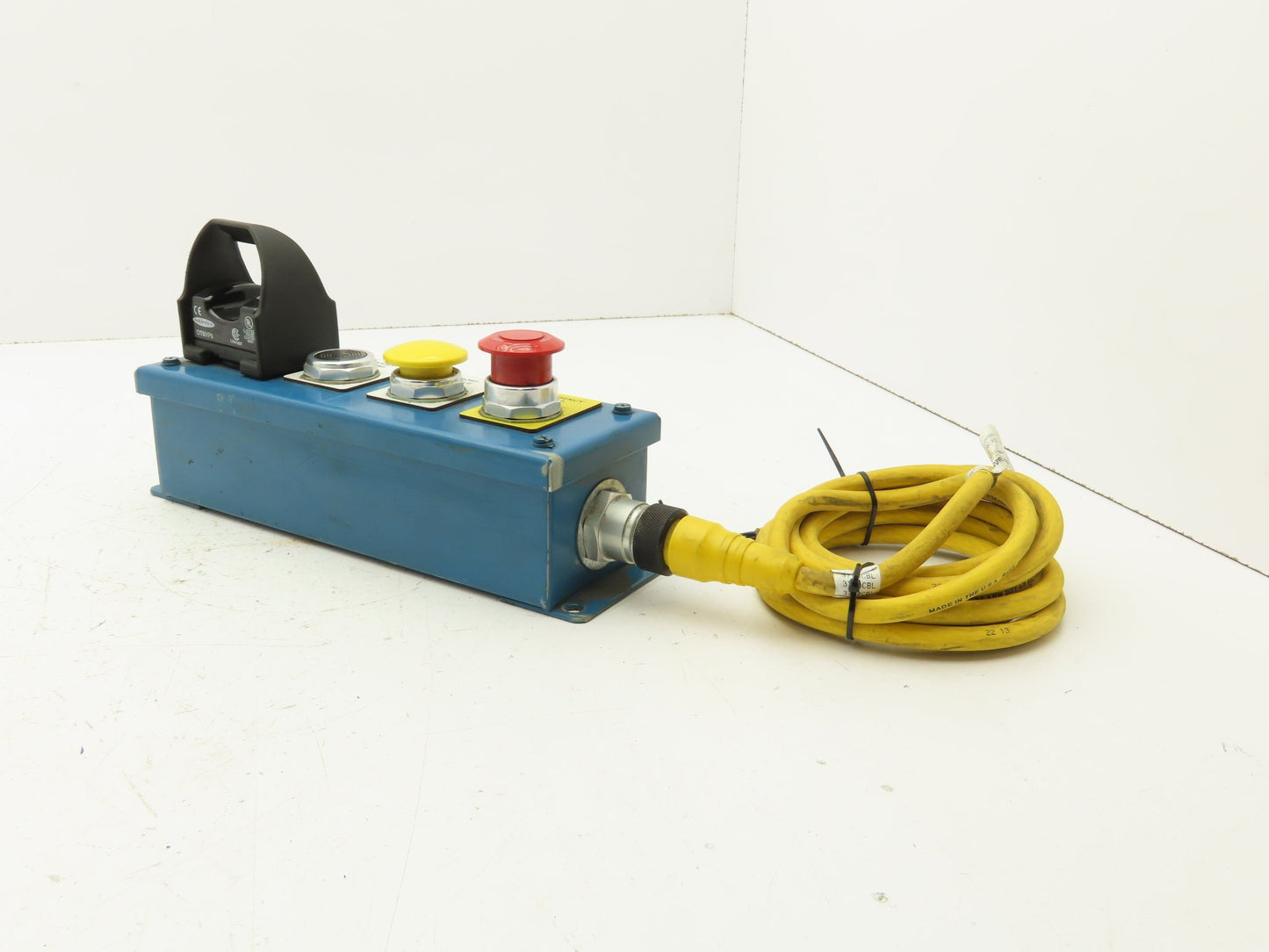 Saginaw SCE-4PB Push Button Electrical Enclosure 4 Station Control Banner E-Stop